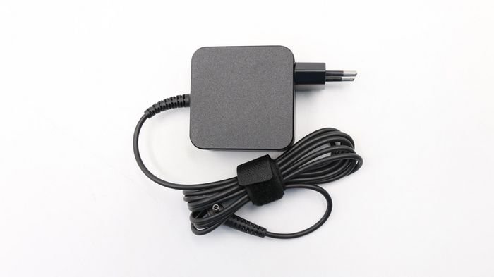 Img_25361342-1 Adapter PA 1450-55LU 20V2.2 **New Retail** AC_ADAPTER ADP-45DW C 20V2.25A - Image 1