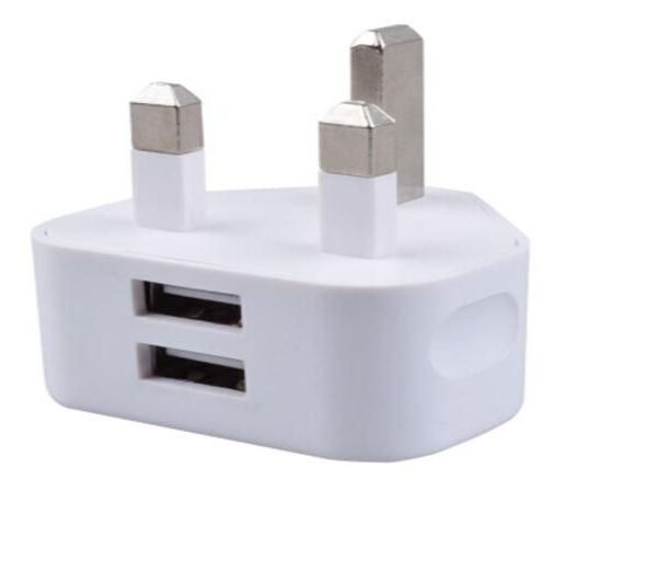 Dual USB charger 2.1 A UK DC 5V, 2.1A, White charges up  to two smartphones, cameras and other USB devices simultaneously
