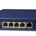 1-P 60W Ultra PoE to 4-P 802.3af/at Gigabit PoE Extende r