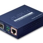IEEE802.3af/at PoE 10/100/1000 to 100/1000X SFP Converter (SFP not Included)