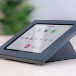 Zoom Rooms Console for iPad  mini 6th Gen - Black
