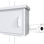 Midi Radius Pole Mounted CCTV  Cabinet For 4 cameras 600 x  300 x 550mm - White