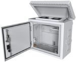 Midi Radius Pole Mounted CCTV  Cabinet For 4 cameras 600 x  300 x 550mm - White - Image 3