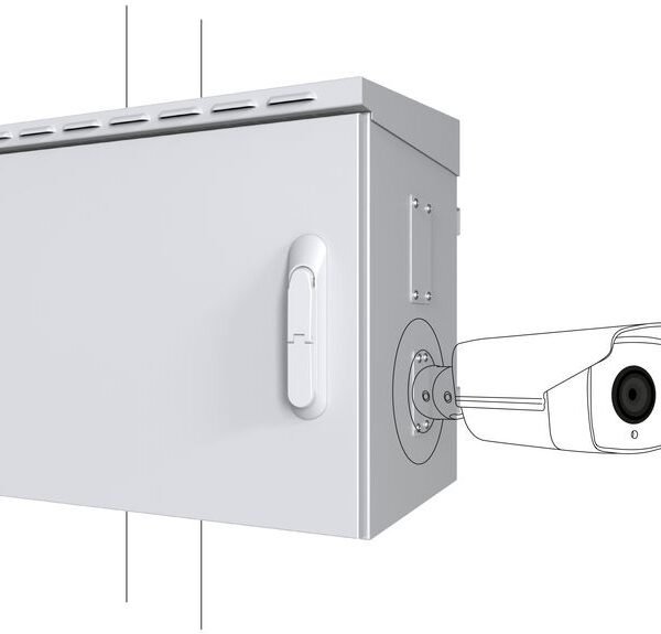 Midi Classic Pole Mounted  CCTV Cabinet For 4 cameras  575 x 425 x 500mm - White