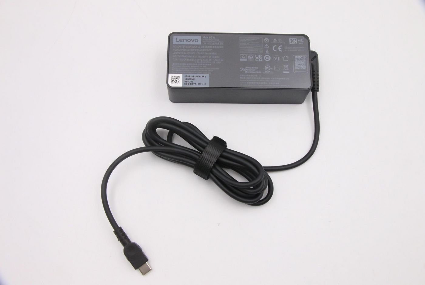 Img_32565617.jpg 65W dual-port power adapter for Lenovo laptops - Image 1