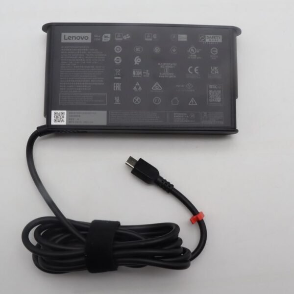 135W power adapter with  multiple voltage outputs