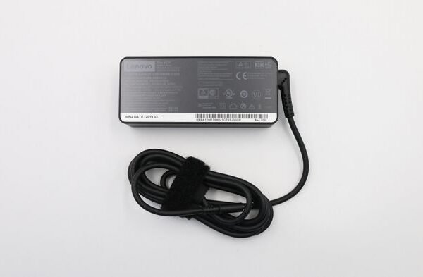 AC Adapter **New Retail**