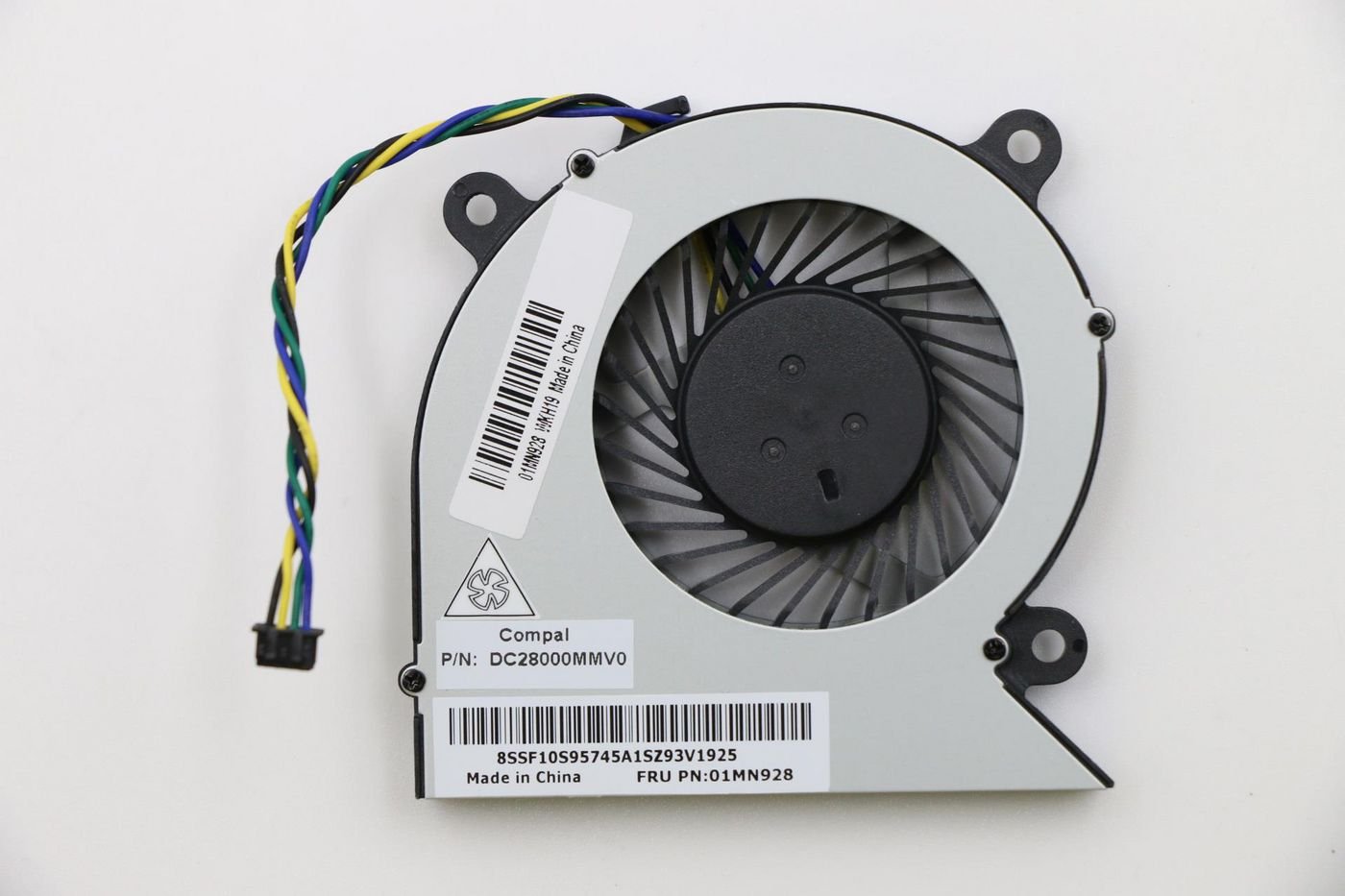 Img_32623644.jpg Cooling fan for Lenovo systems, model 7010 - Image 1