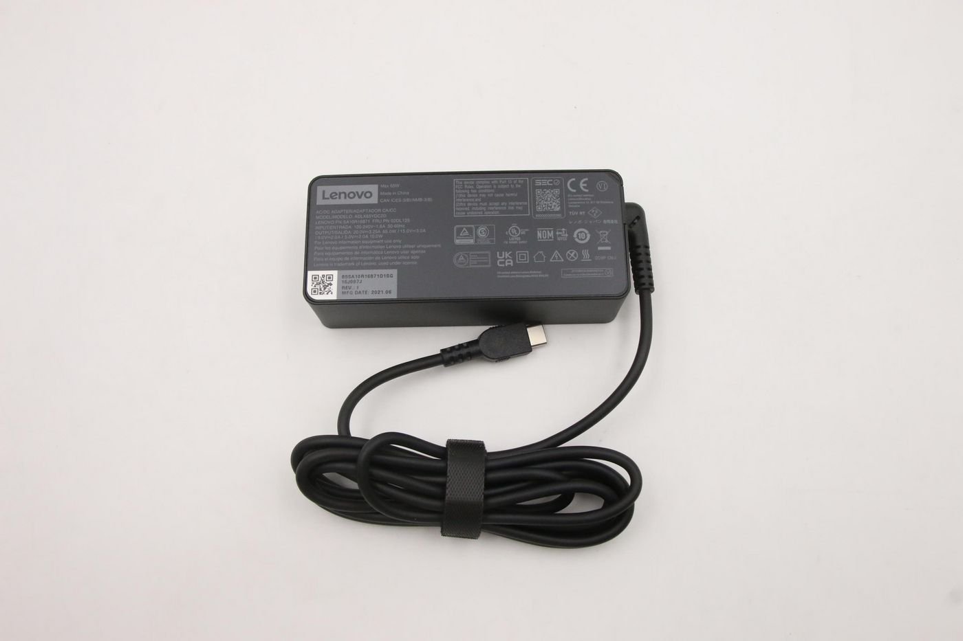 Img_32630126.jpg 65W USB-C AC adapter with PD 3.0 certification 65W 2pin NON-PCC ac adapter FRU - Image 1
