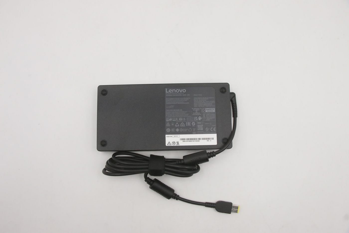 Img_32630809.jpg 300W Slim AC adapter for Lenovo notebooks - Image 1