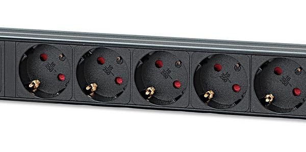 Power Distribution Unit (Pdu)  7 Ac Outlet(S) 1U Black