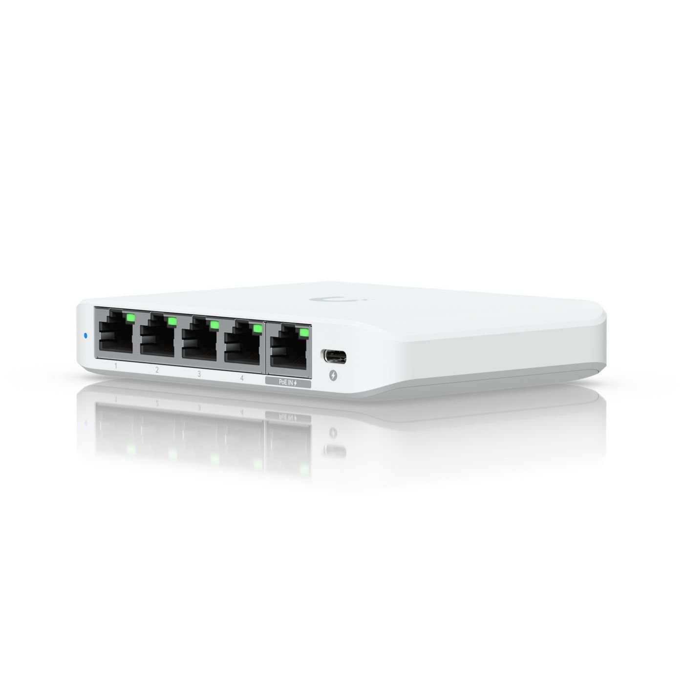 Img_34756497.jpg Compact, 5-port 2.5G switch that can be powered with PoE or a USB-C adapter. - Image 1
