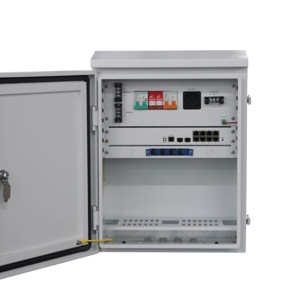 Outdoor L2 Managed Industrial  Ethernet PoE Switch - Solar