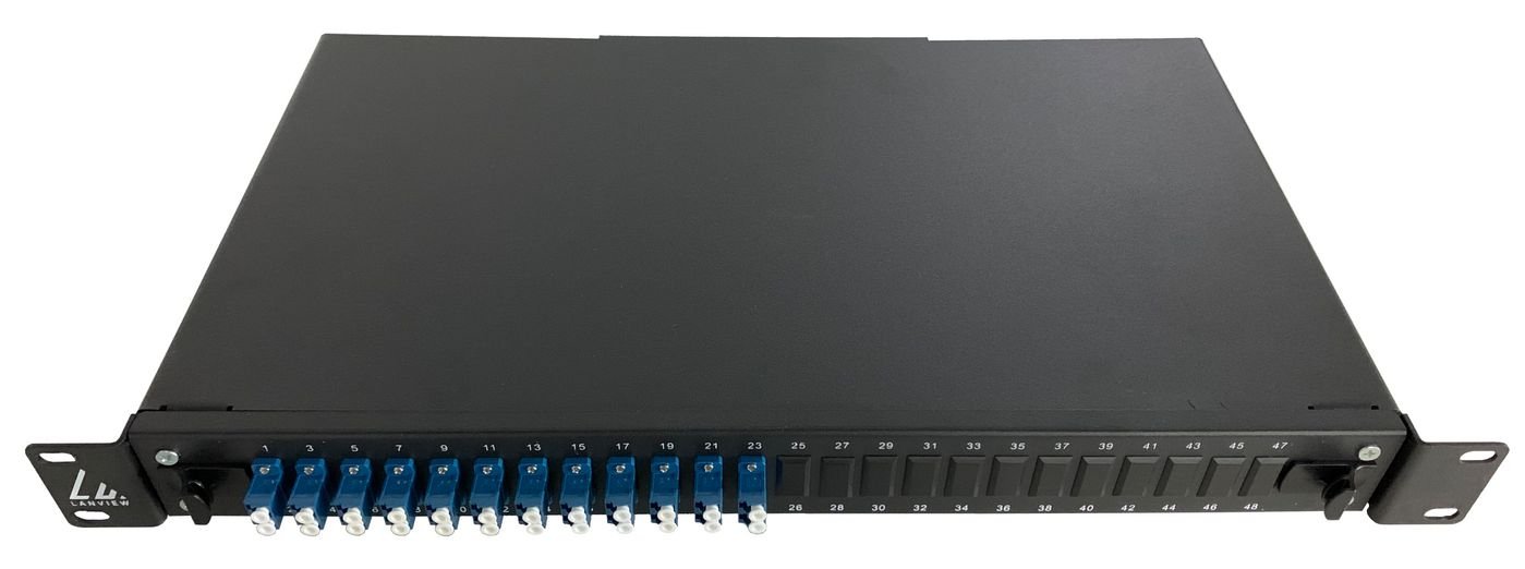 Img_36309657.jpg Fibre patch panel 19" 1U with 12 x LC duplex Singlemode connectors - Image 1