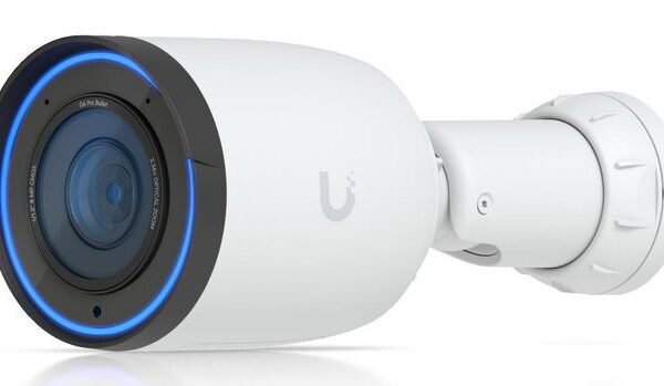 All-weather 4K PoE+ camera  with a Multi-TOPS AI engine,  2.36x optical zoom, and a large 1/1.2" CMOS sensor for exceptional low-light