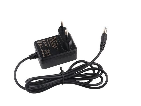 CoreParts MBA1397 power adapter/inverter Indoor 10 W Black