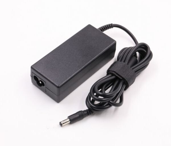 CoreParts MBA1321A power adapter/inverter Indoor 65 W Black