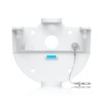 Versatile mounting kit  enabling flat or angled  installation of the AI Multi Sensor 4 camera via arm, pole, or corner mounts - - Image 3