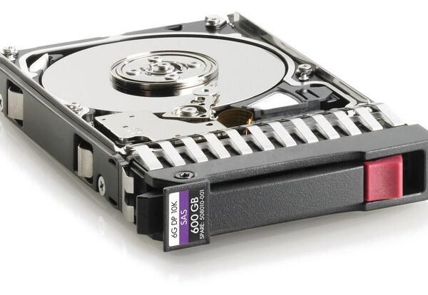900GB 6G SAS 10K rpm SFF **Shipping New Sealed Spares**