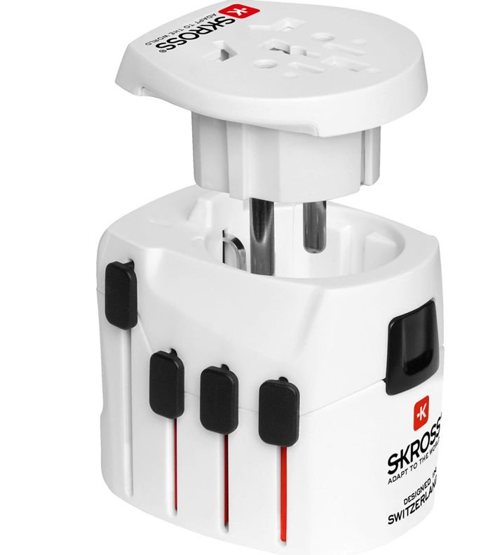Img_25425321.jpg SKROSS World Adapter Pro+ Suitable for 2-&3- pole 100-250V, Integrated fuse 7A - Image 1