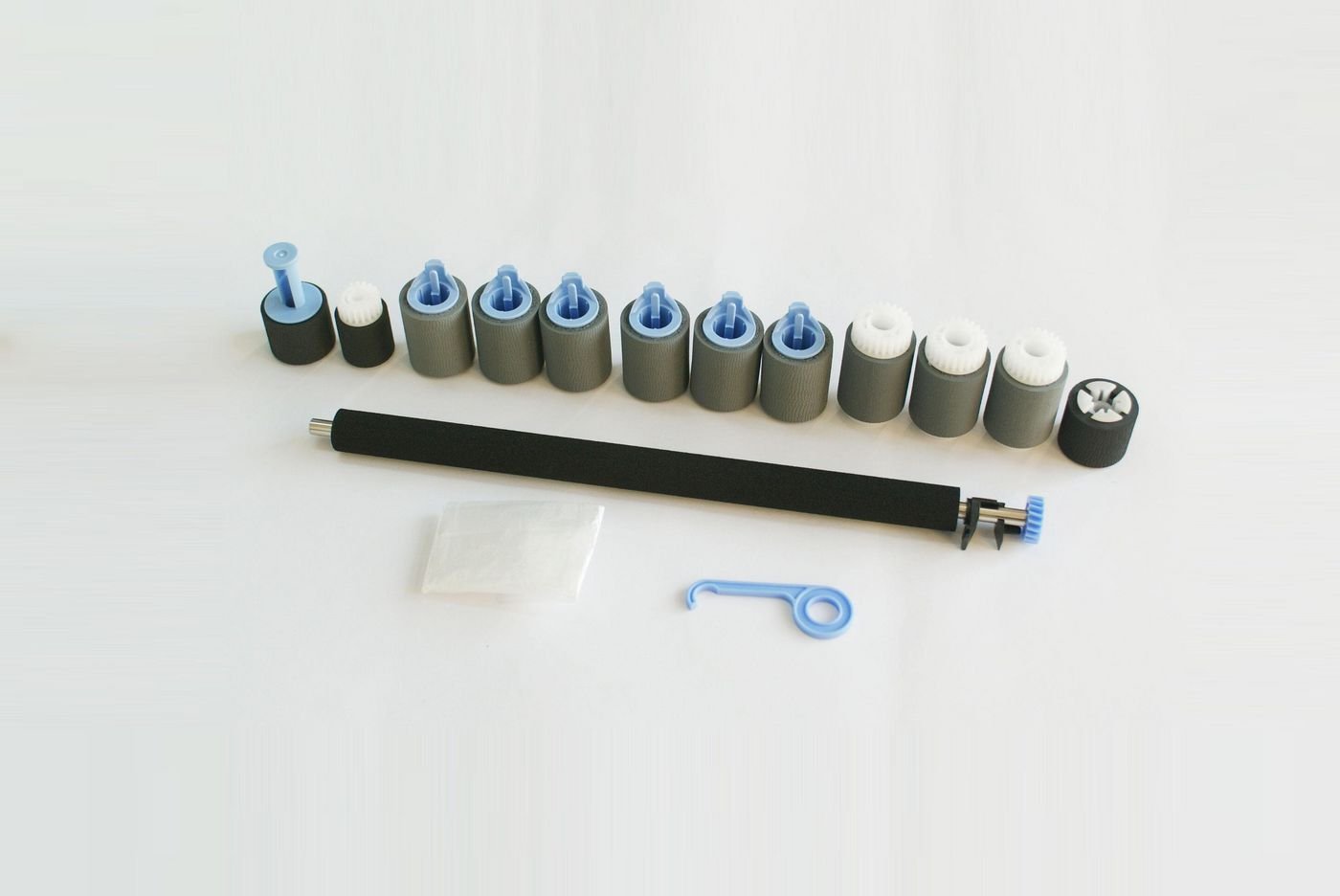 Img_26293577.jpg Roller Kit Laserjet P4014N etc HP LaserJet P4014, LaserJet P4015, LaserJet 4200, LaseJet 4250, LaserJet 4250 - Image 1