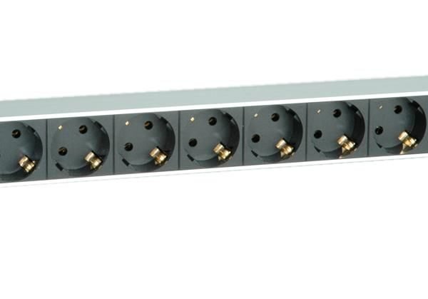 Power Distribution Unit (Pdu)  9 Ac Outlet(S) Black, White