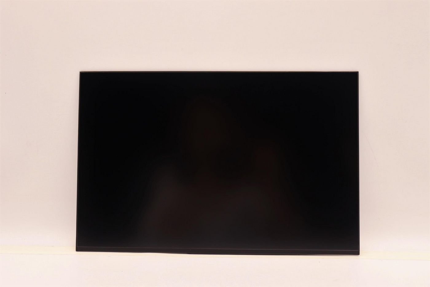 Img_32567626.jpg 14-inch WUXGA anti-glare IPS display - Image 1