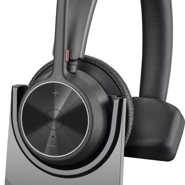 Voyager 4310 USB-C Headset  +BT700 dongle +Charging Stand