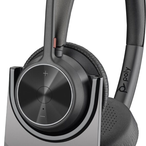 Voyager 4320 USB-C Headset  +BT700 dongle +Charging Stand
