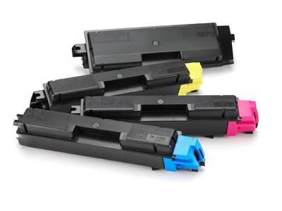 Img_9278294.jpg Toner Magenta TK-590M Pages 5.000 - Image 1